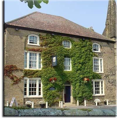 Downe Arms Country Inn Wykeham  Exterior photo